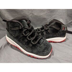 Air Jordan 11 Bred velvet Toddler Sneakers Black Size 8C Velvet NEW NO BOX!!